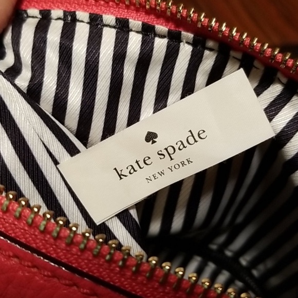 KATE SPADE CORAL  ( HOT PINKY ORANGE) LIZZIE HOBO BAG - Picture 13 of 17